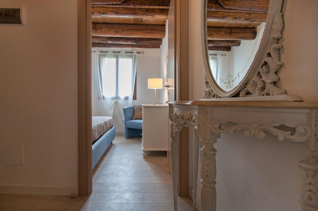 Residenza Tiziano Apartment เวนิส ห้อง รูปภาพ